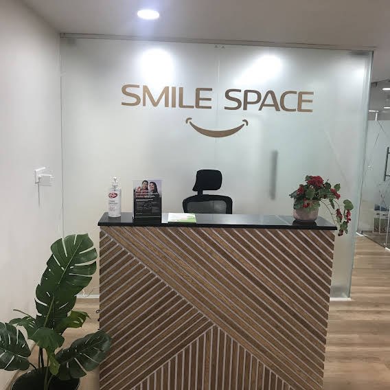 Reception desk at Dr. Lakshmi's SMILE SPACE